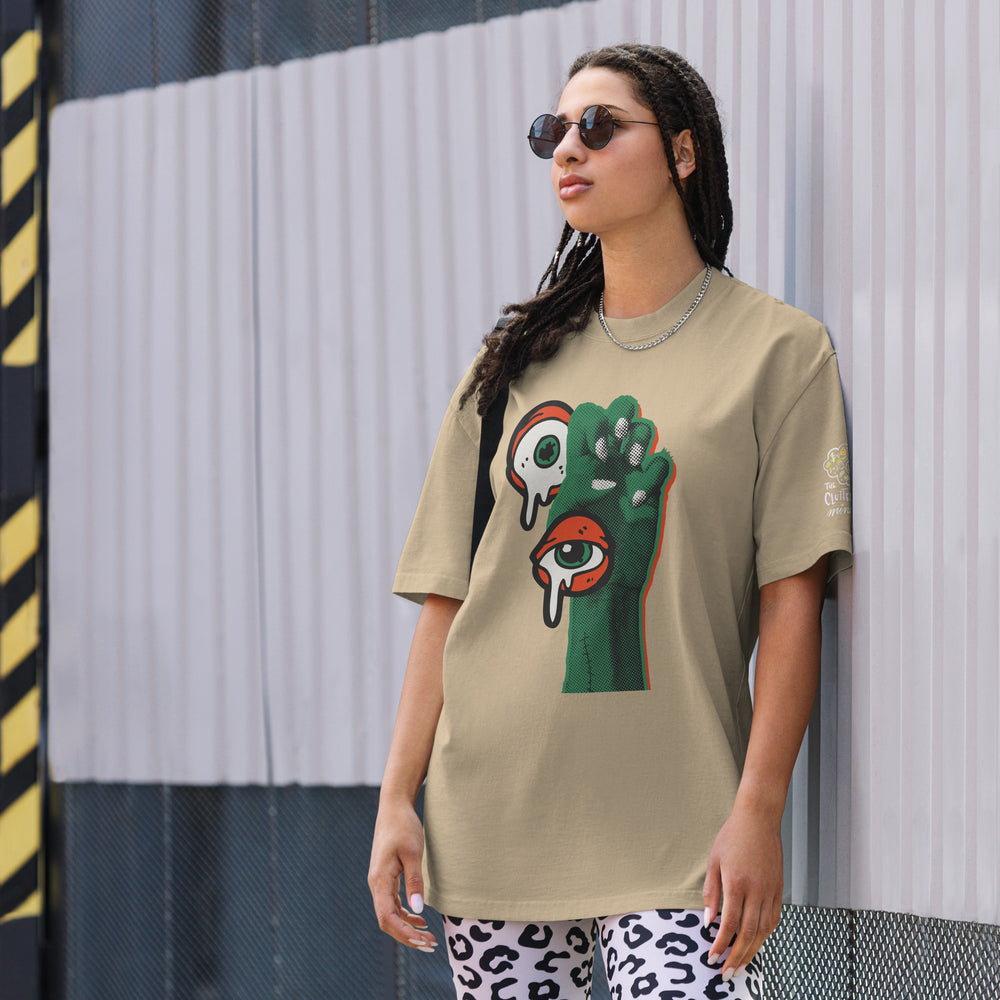 Claw Your Eyes Out! Oversized faded t-shirt